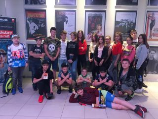 zdjęcie do artykułu: Filmowe wyjście klasy 6a