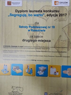 zdjęcie do artykułu: Szkoła Podstawowa Nr 18 Laureatem I Edycji Konkursu Segreguję, bo warto
