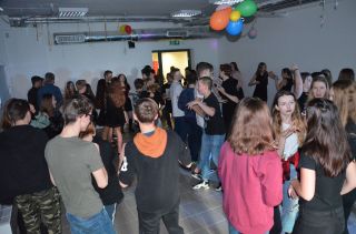 zdjęcie do artykułu: DYSKOTEKA KARNAWAŁOWA