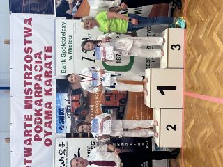 zdjęcie do artykułu: OLIWIA ZIELIŃSKA ZŁOTĄ MEDALISTKĄ PODKARPACIA