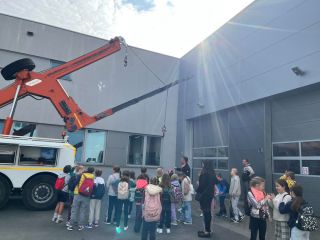 zdjęcie do artykułu: Klasa 3c w zajezdni MPK