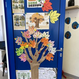 zdjęcie do artykułu: Moduł III - Kocham, lubię, szanuję - Drzewko szczęścia