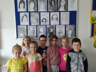 zdjęcie do artykułu: Kolorowy świat małych artystów