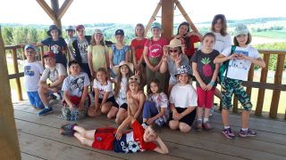 zdjęcie do artykułu: Wycieczka klas 3a i 3e do Ranczo Pstrągowa