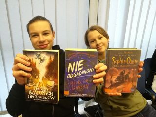 zdjęcie do artykułu: Problemy nastolatków w książkach