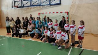 zdjęcie do artykułu: Brązowe medale naszych młodych piłkarek ręcznych