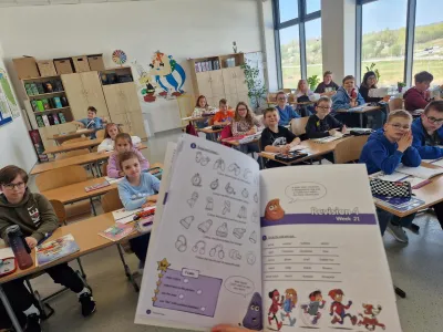 Multimedia 28
