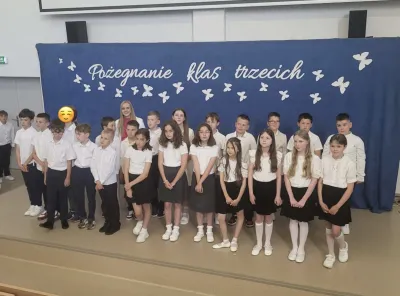 zdjęcie wprowadzające do artykułu: Uroczyste Zakończenie Klas Trzecich