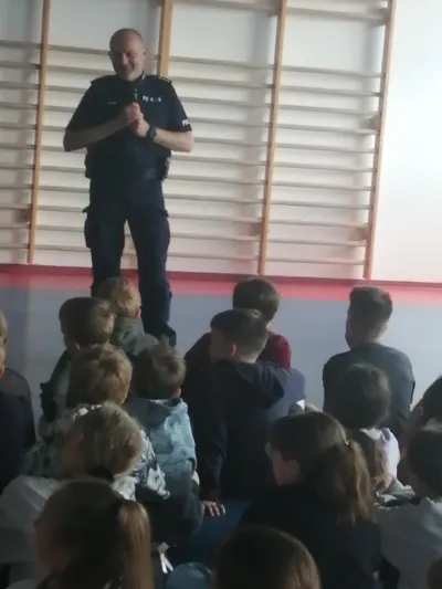 zdjęcie wprowadzające do artykułu: Spotkanie z policjantem