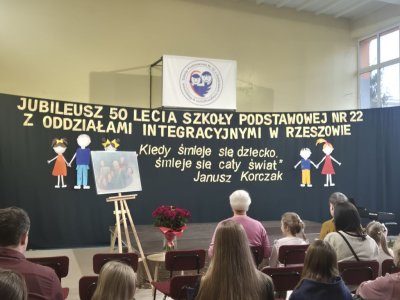 zdjęcie wprowadzające do artykułu: Sukces naszych uczennic!