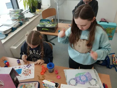 60b11dbe8-a8b5-48af-a000-96ef018a8cc6