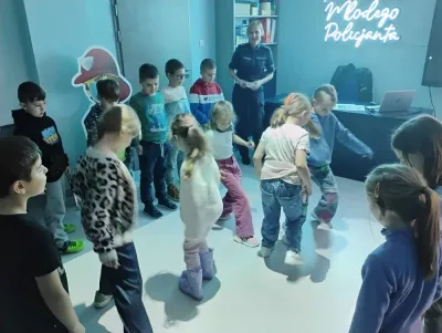 Tmp 5b48a1ba-4c5d-4367-aa9d-ded5dc549a02