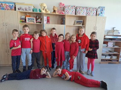 zdjęcie do artykułu: DZIEŃ SZALONY- DZIEŃ KOLORU CZERWONEGO