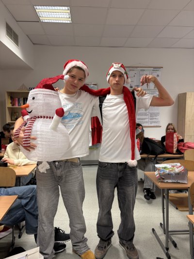 Tmp 90e55ab6-507a-47c6-8481-7b32671fe95b