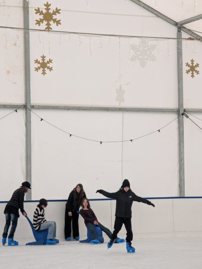 4dd7f7b9-e796-40c7-95fa-27f0bb30c718