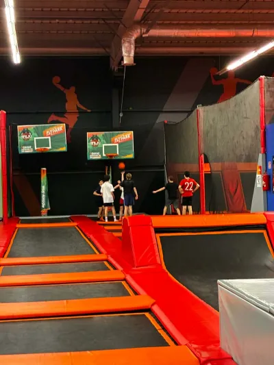 147a93a1-d09e-4038-b00d-813bd05ed476