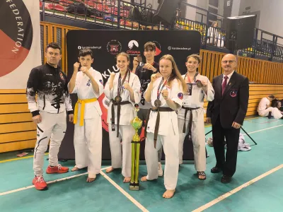 zdjęcie do artykułu: 5 MEDALI ZDOBYTYCH PRZEZ UCZNIÓW SP18 NA MISTRZOSTWACH REGIONU W KARATE!