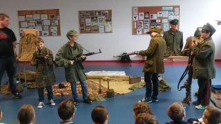 zdjęcie do artykułu: Żywa lekcja historii i prelekcja militarna