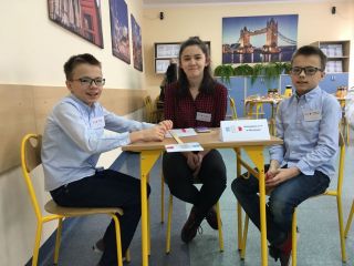 zdjęcie do artykułu: Podium w Międzyszkolnym Konkursie Drużynowym z Języka Angielskiego