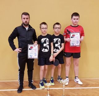 zdjęcie do artykułu: Patryk Dziuba wygrywa turniej tenisa stołowego!!!