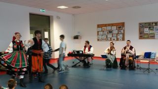 zdjęcie do artykułu: Zajęcia z mobilną filharmonią