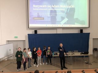 zdjęcie do artykułu: Warsztaty dziennikarskie. Spotkanie z dziennikarzem