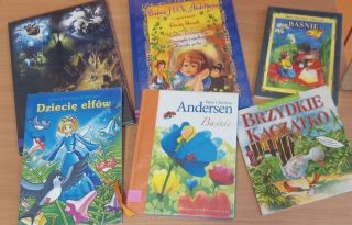 zdjęcie do artykułu: Czytanie łączy pokolenia