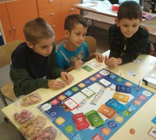 zdjęcie do artykułu: Przygody Kuby Pieniążka i Żyrafki Lokatki