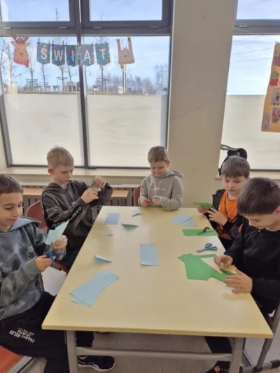 7821519a-82a1-413f-96d0-d4496239ce1b