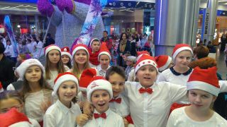 zdjęcie do artykułu: Świąteczny występ naszego chóru Rozśpiewane Siódemki